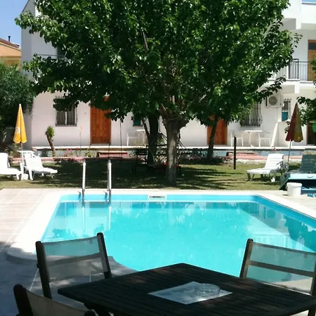 Mursel Garden * Kuşadası