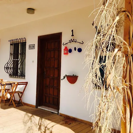 Mursel Garden בית אירוח