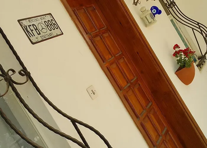 Mursel Garden Δωμάτια σε οικογενειακή κατοικία Κουσάντασι