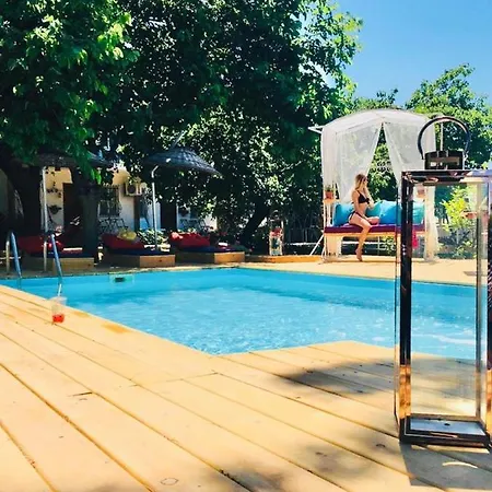 Mursel Garden Privatunterkunft Kusadası